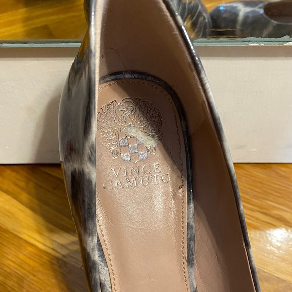 Vince Camuto Faliat Patent Leather Animal Print Heels Size 10 - Picture 7 of 7